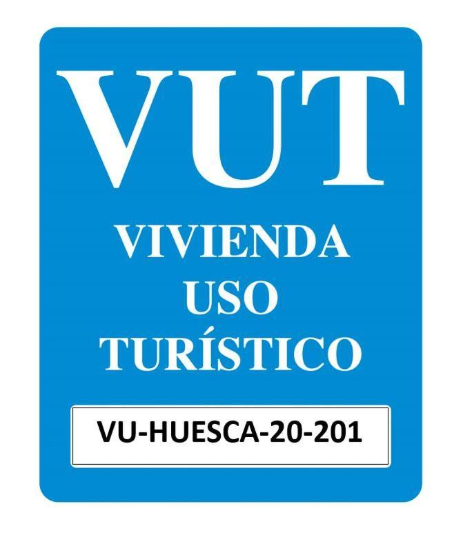 Atico Jaca Centro Apartment Bagian luar foto